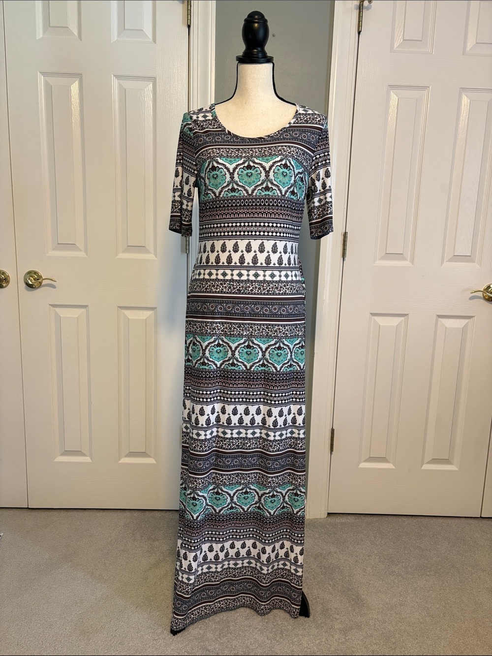 Women’s Aqua and Black Patterned Maxi Dress